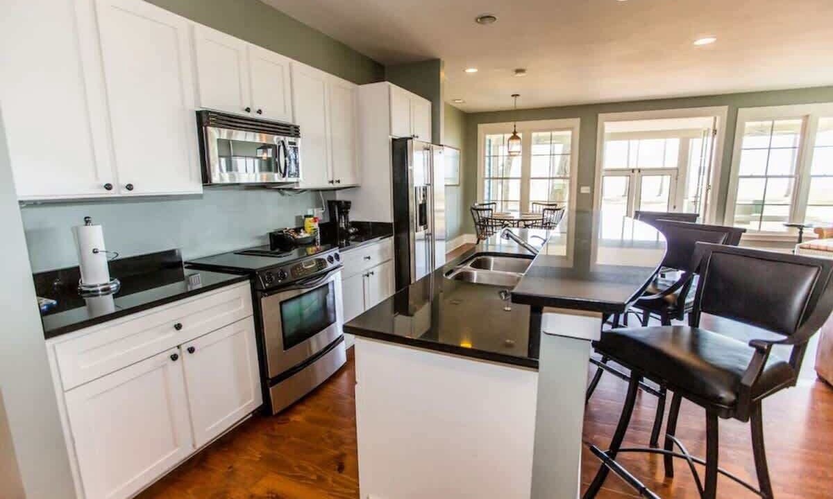 Photo of Kitchen in Melrose on the Beach