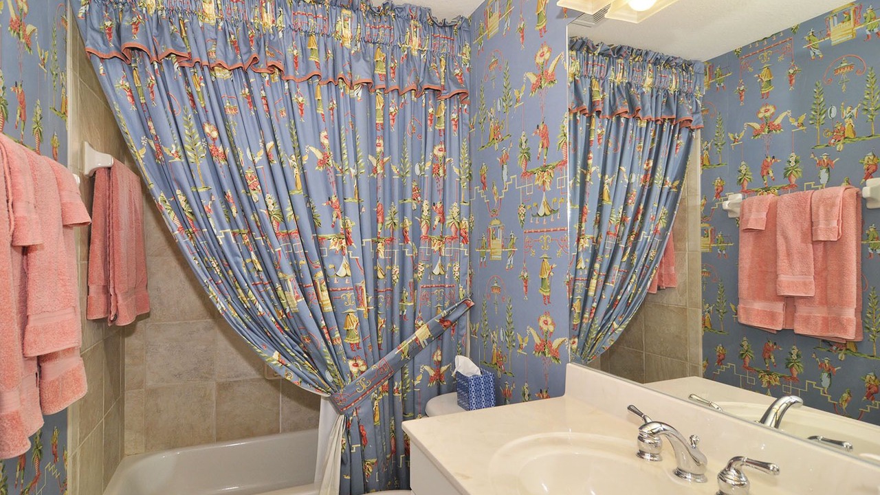 Photo of Bathroom in Central Naples
