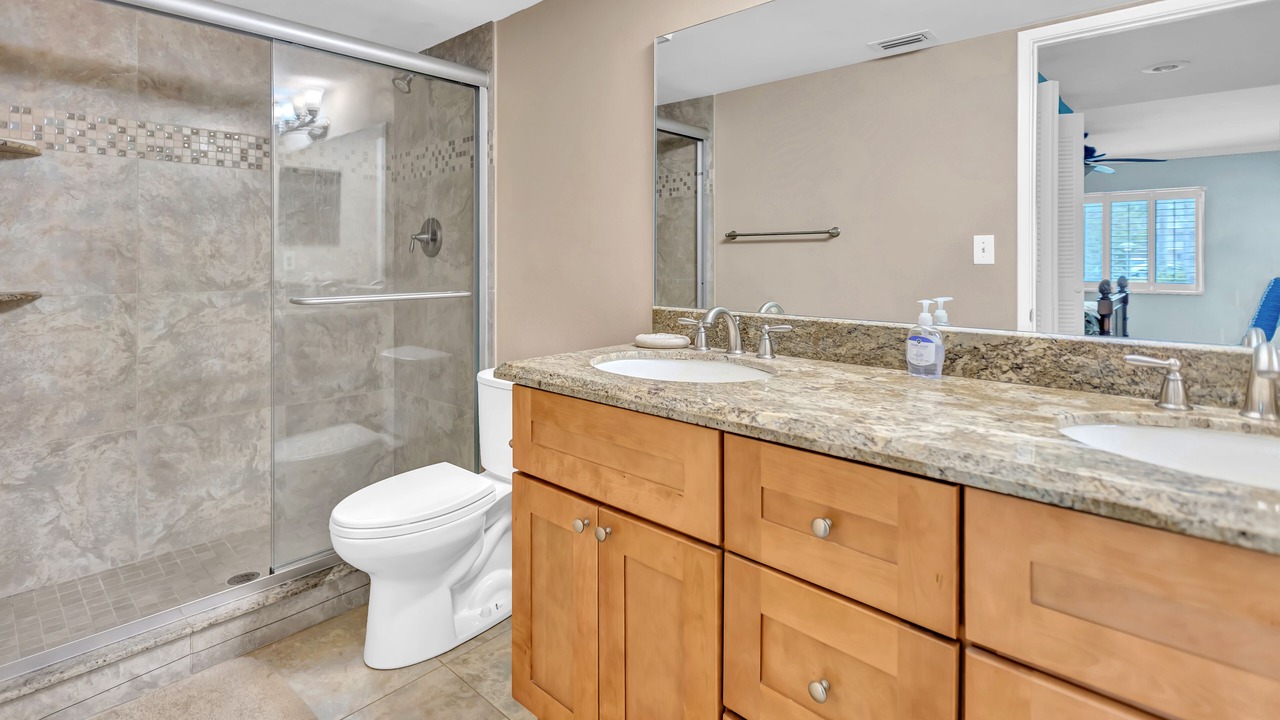 Photo of Bathroom in Jupiter