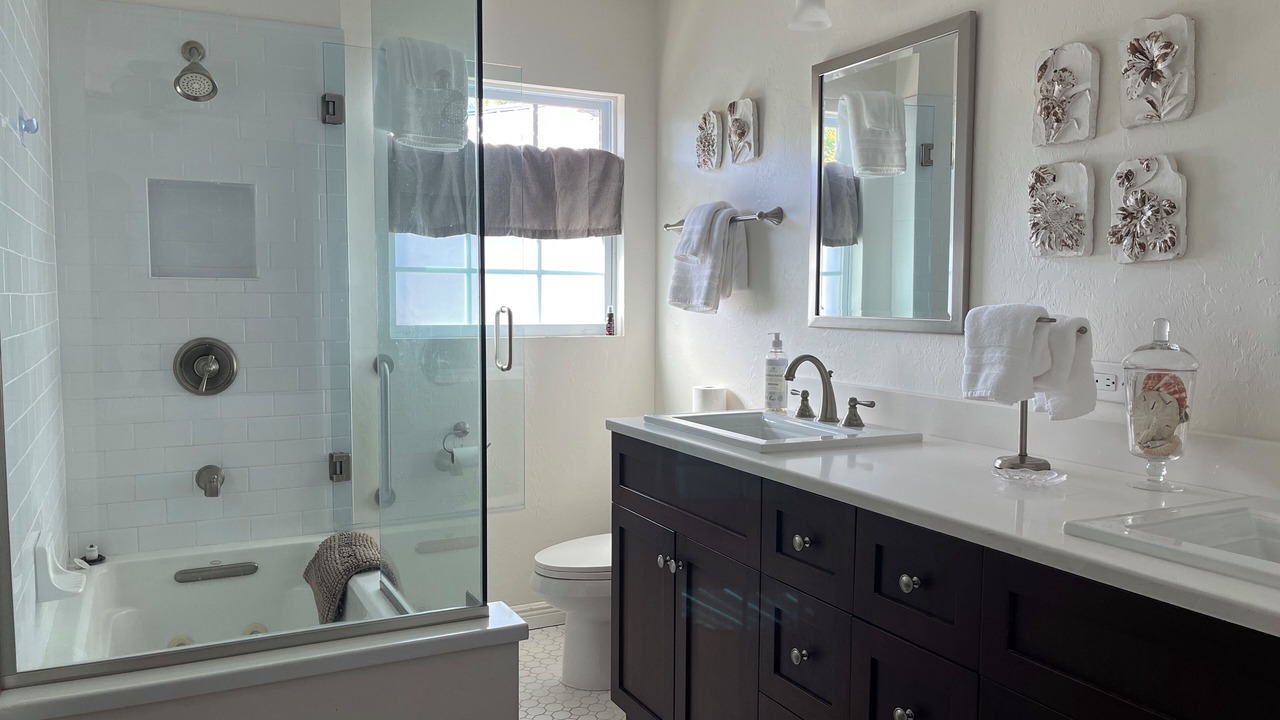 Photo of Bathroom in Southgate