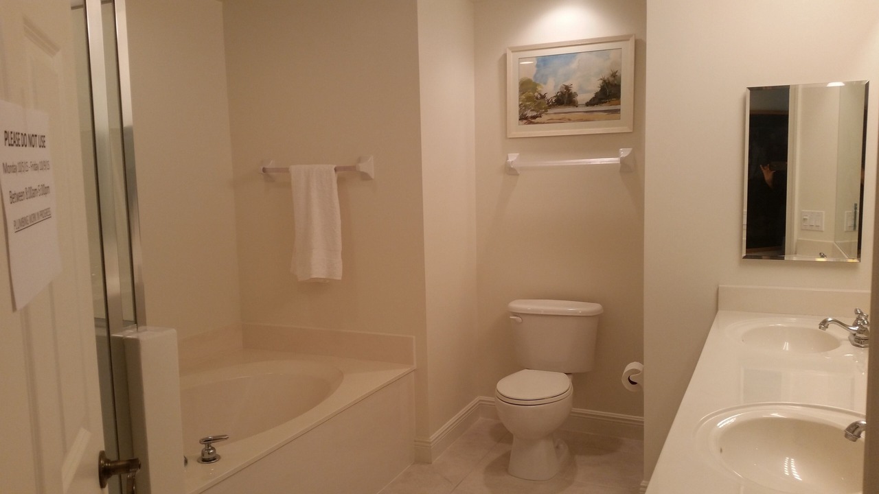Photo of Bathroom in Edgewood
