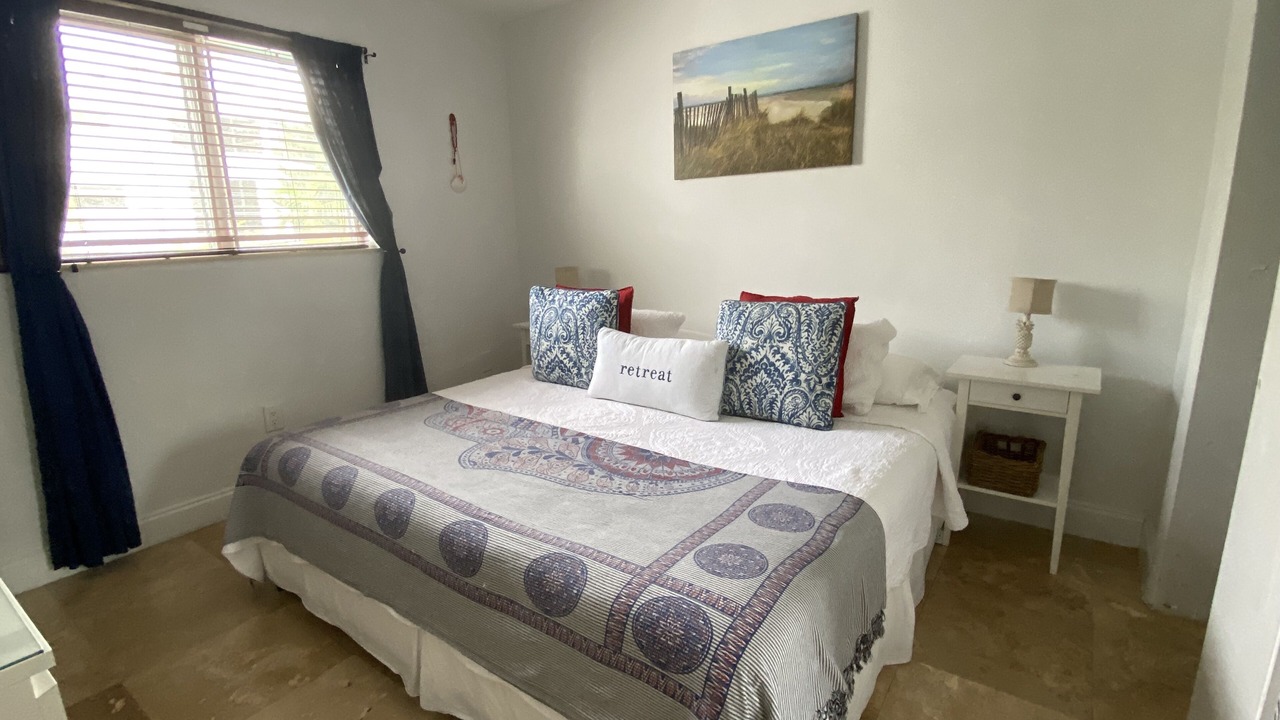 Photo of Bedroom in Key Biscayne