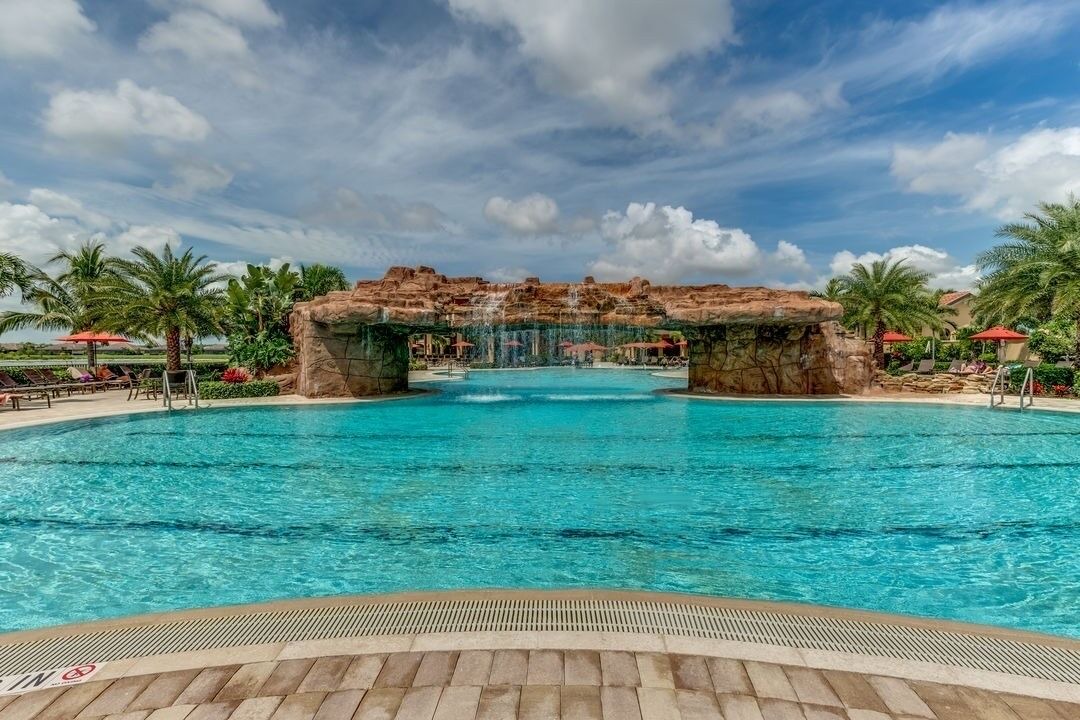 Photo of Outdoor in Naples