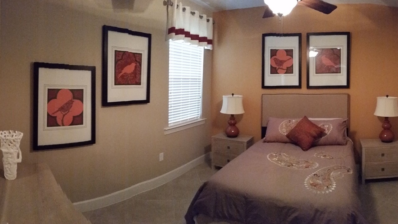 Photo of Bedroom in Naples
