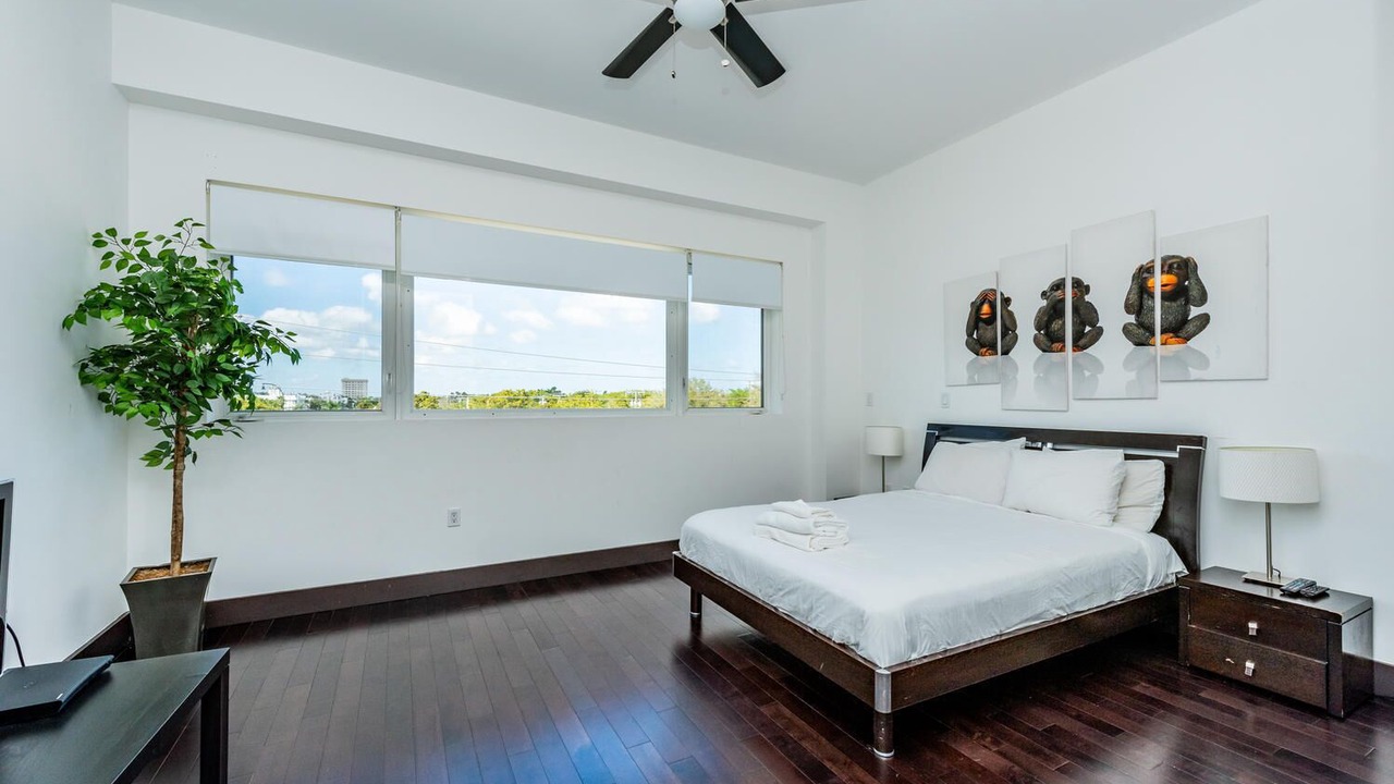 Photo of Bedroom in Northeast Miami