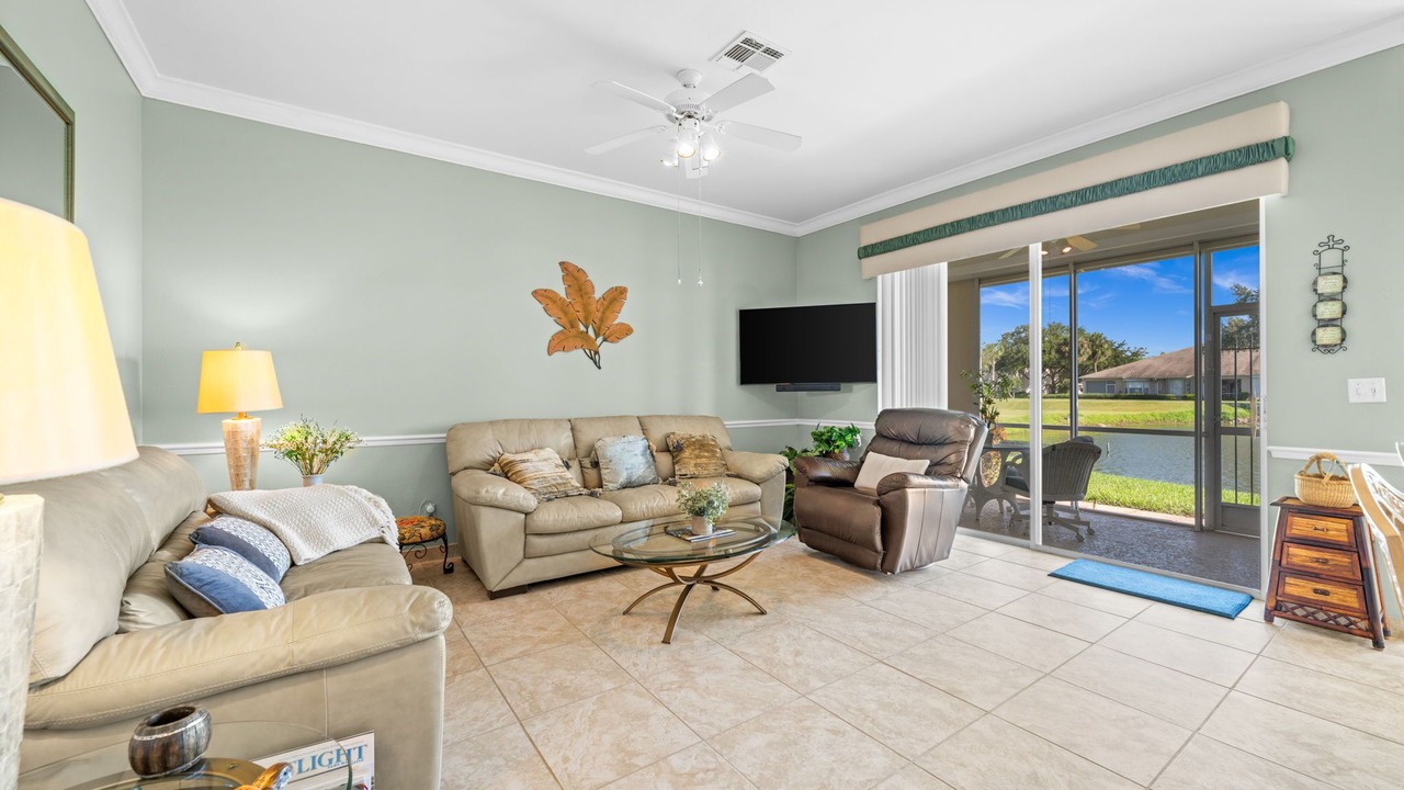 Photo of Livingroom in Estero