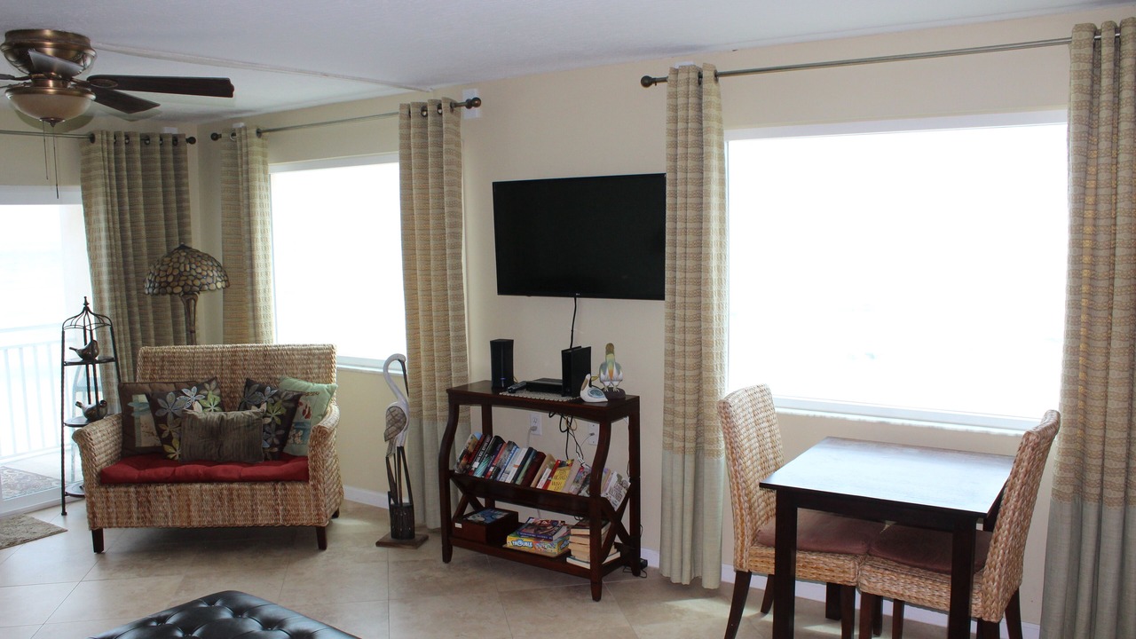 Photo of Livingroom in Satellite Beach