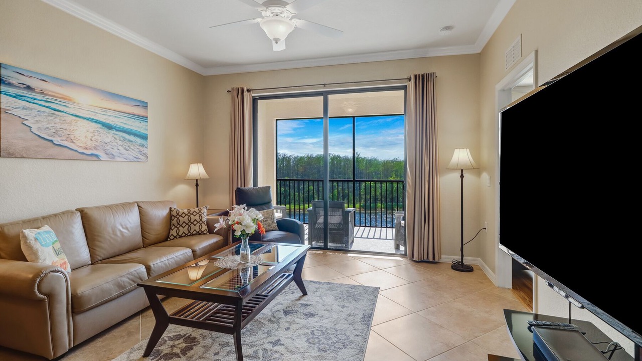 Photo of Livingroom in Naples