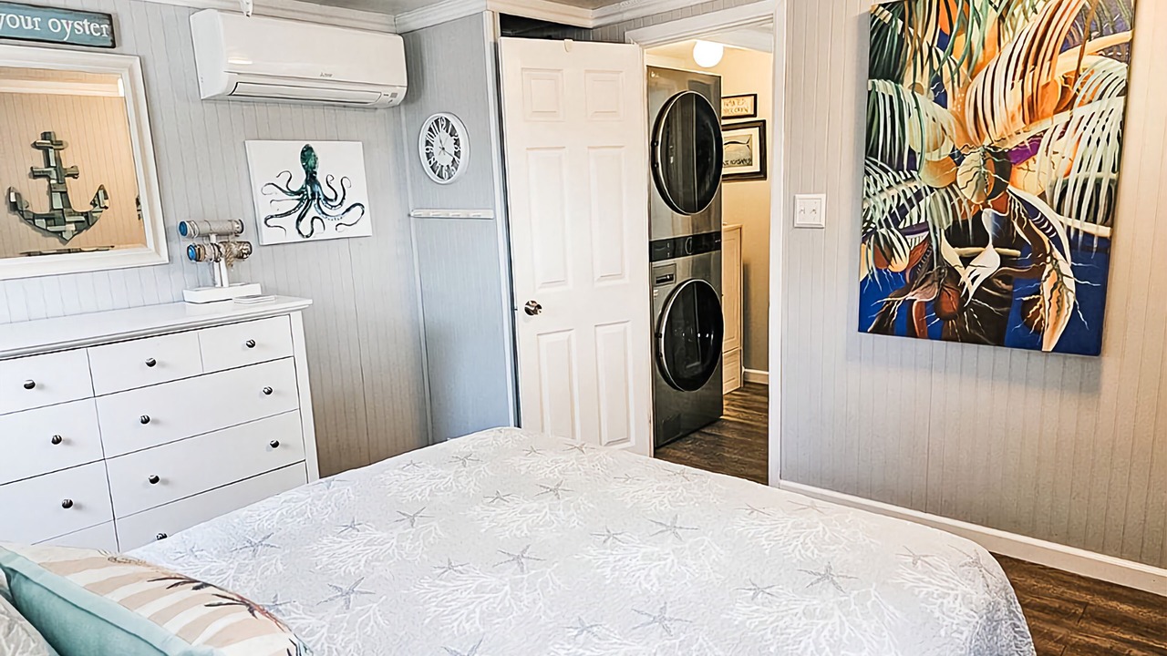 Photo of Bedroom in Rock Harbor