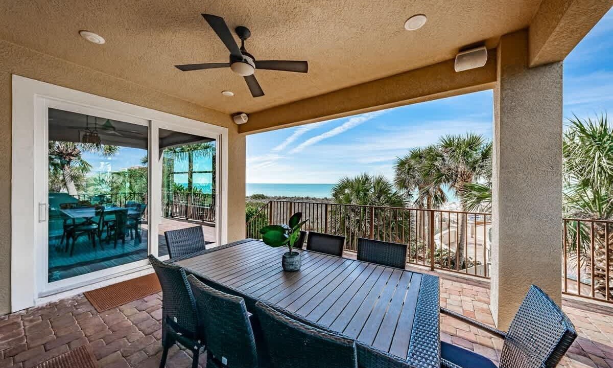 Photo of Outdoor in Treasure Island