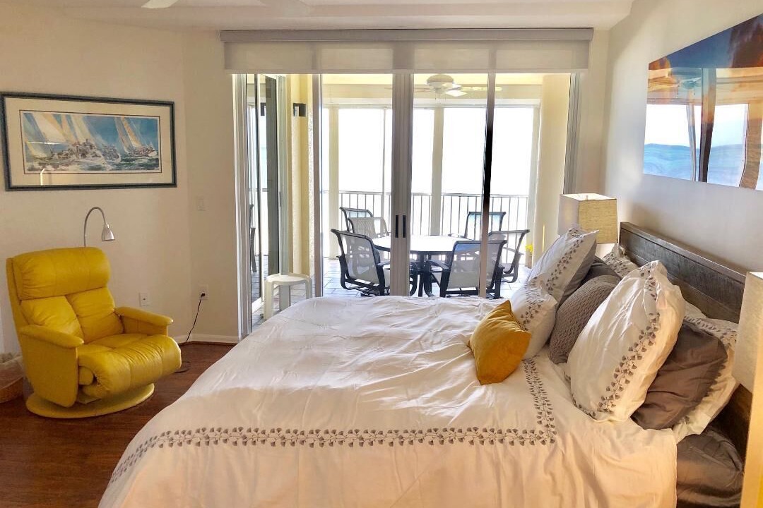 Photo of Bedroom in Vanderbilt Beach