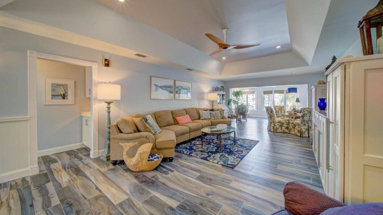 Photo of Livingroom in Hutchinson Island South