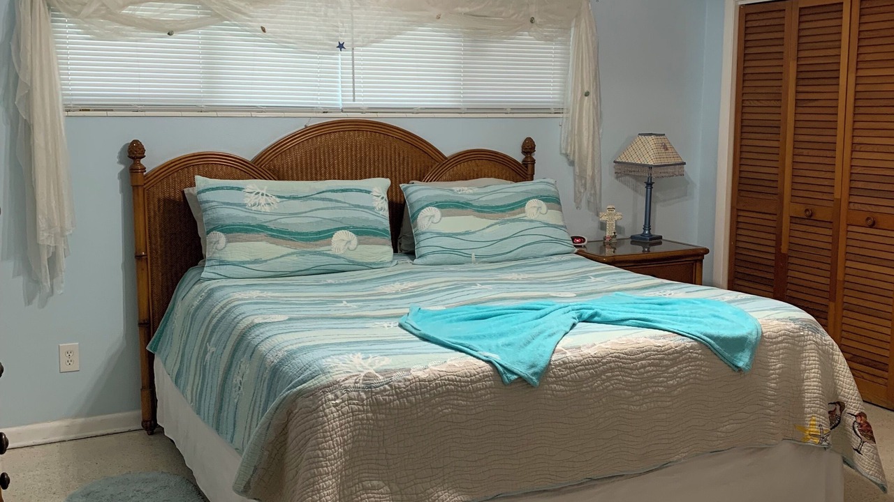 Photo of Bedroom in Historic Downtown Melbourne