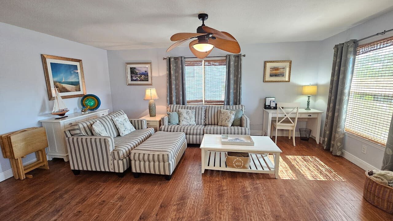 Photo of Livingroom in Indian Rocks Beach