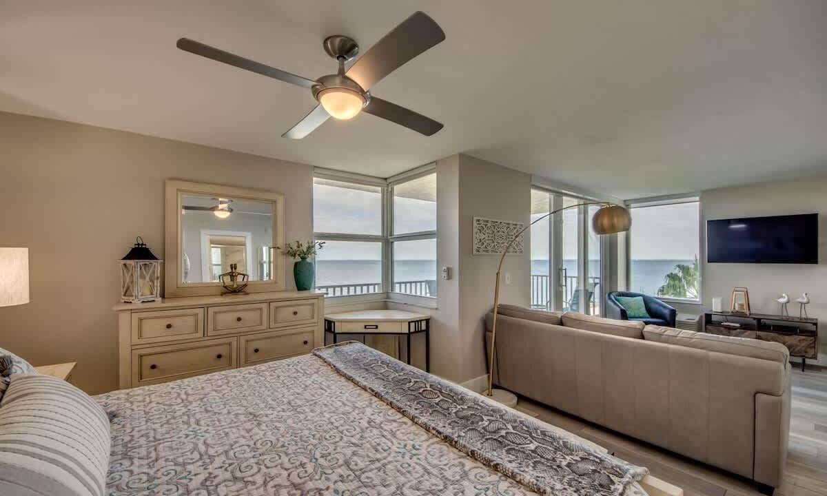 Photo of Bedroom in South Island