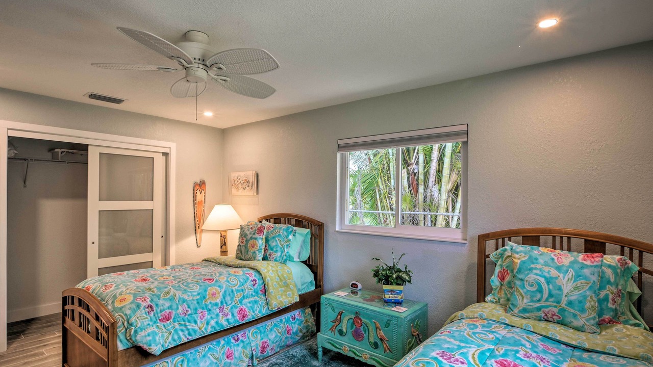 Photo of Bedroom in Naples Park