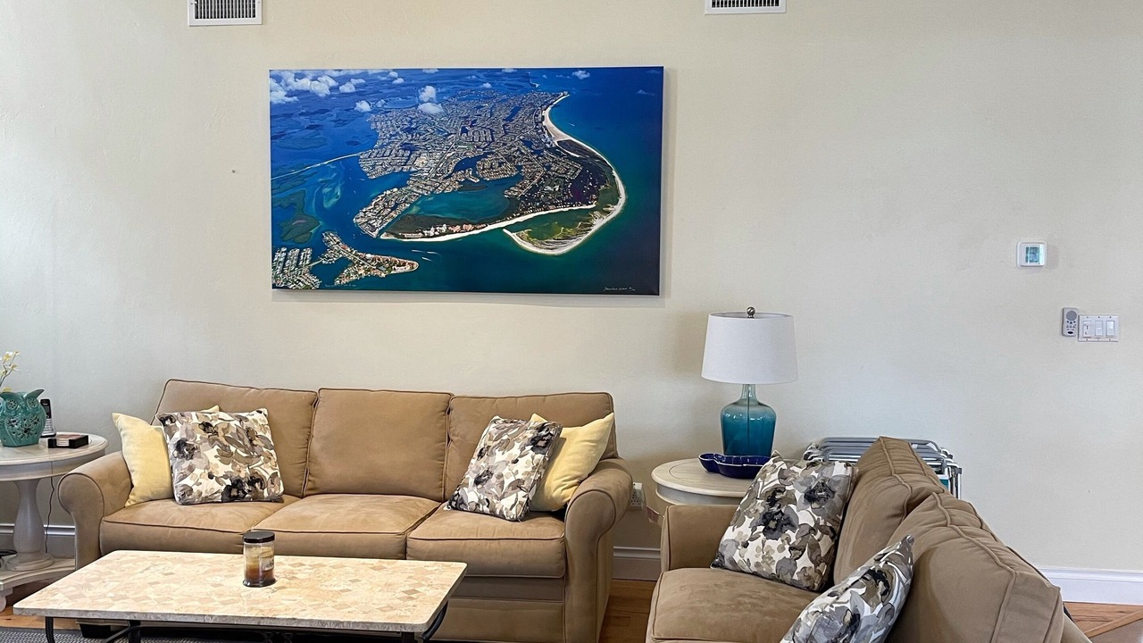 Photo of Livingroom in Marco Island