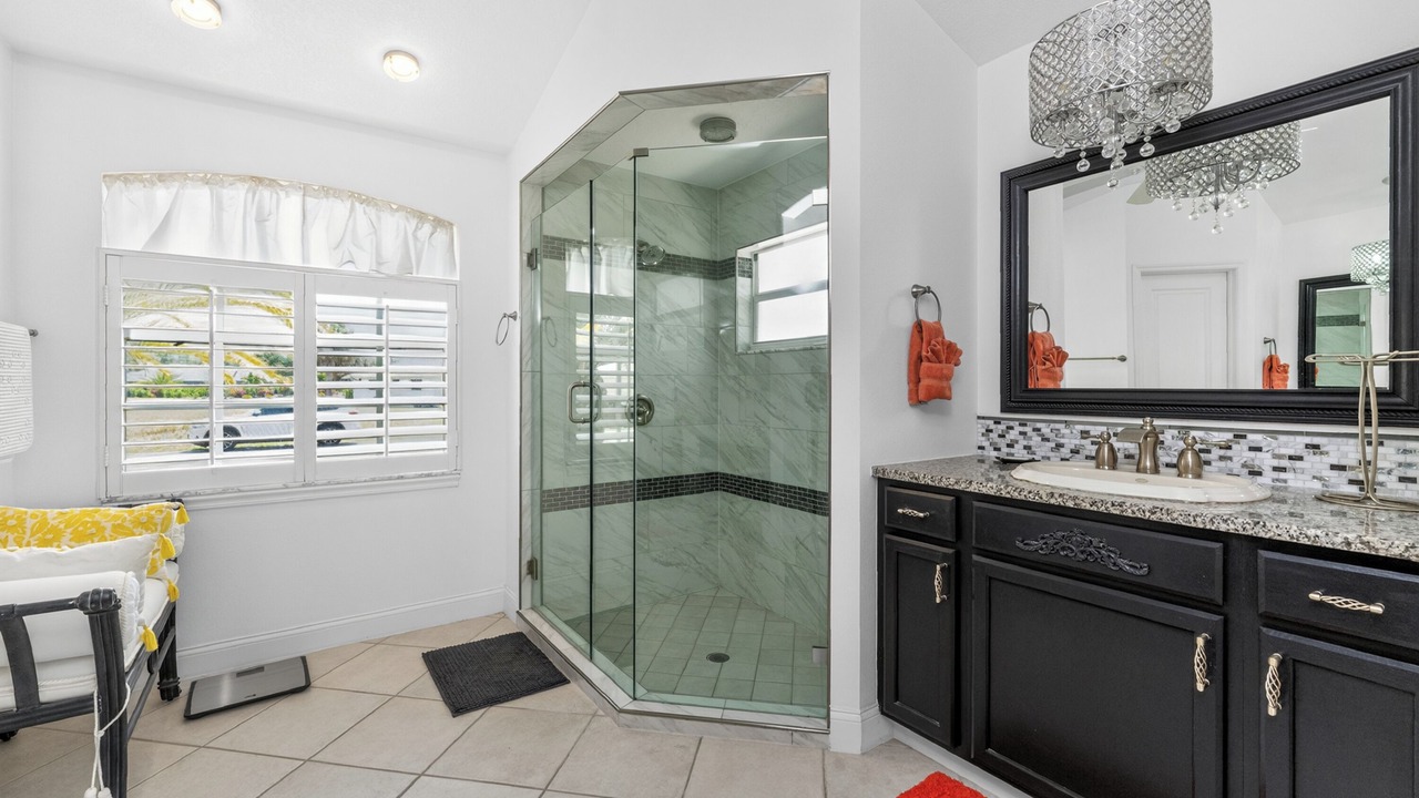 Photo of Bathroom in Broadmoor