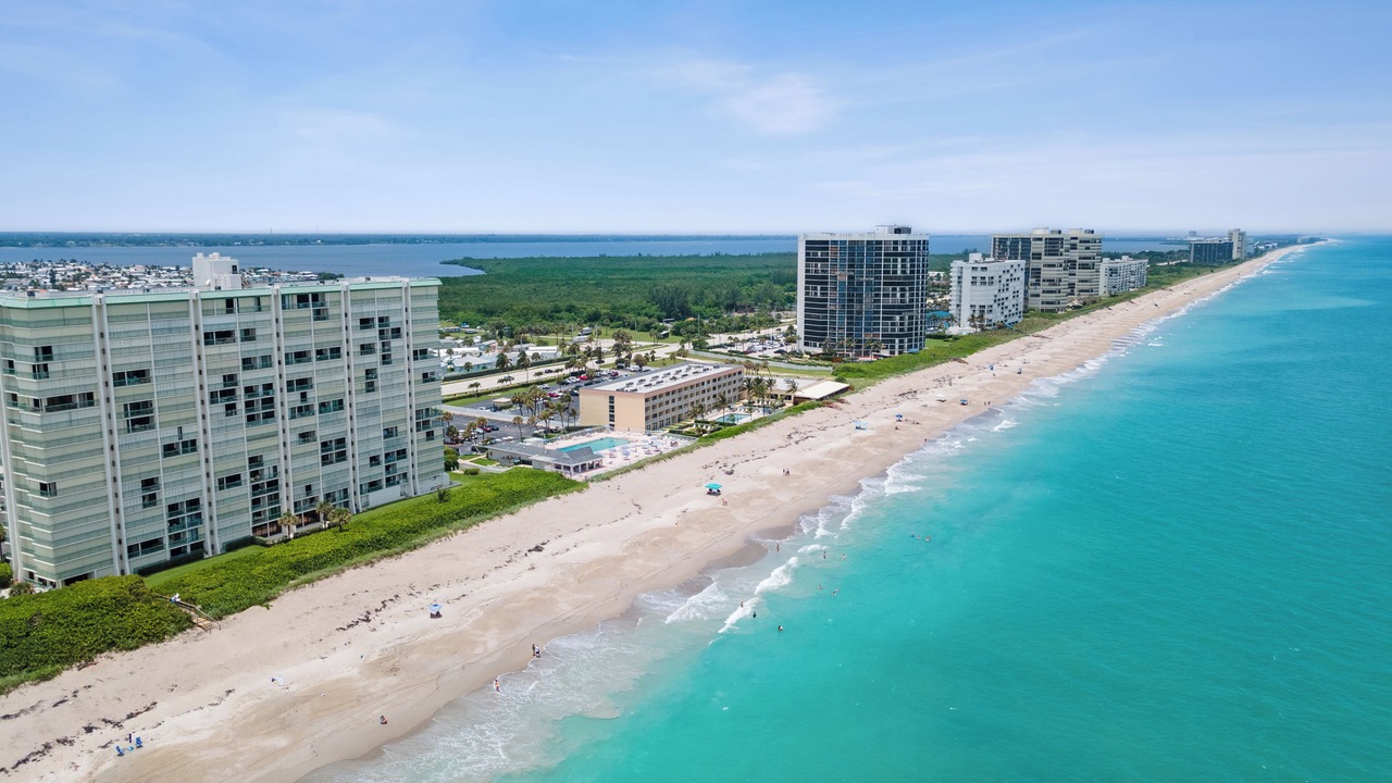 Photo of Others in Hutchinson Island South