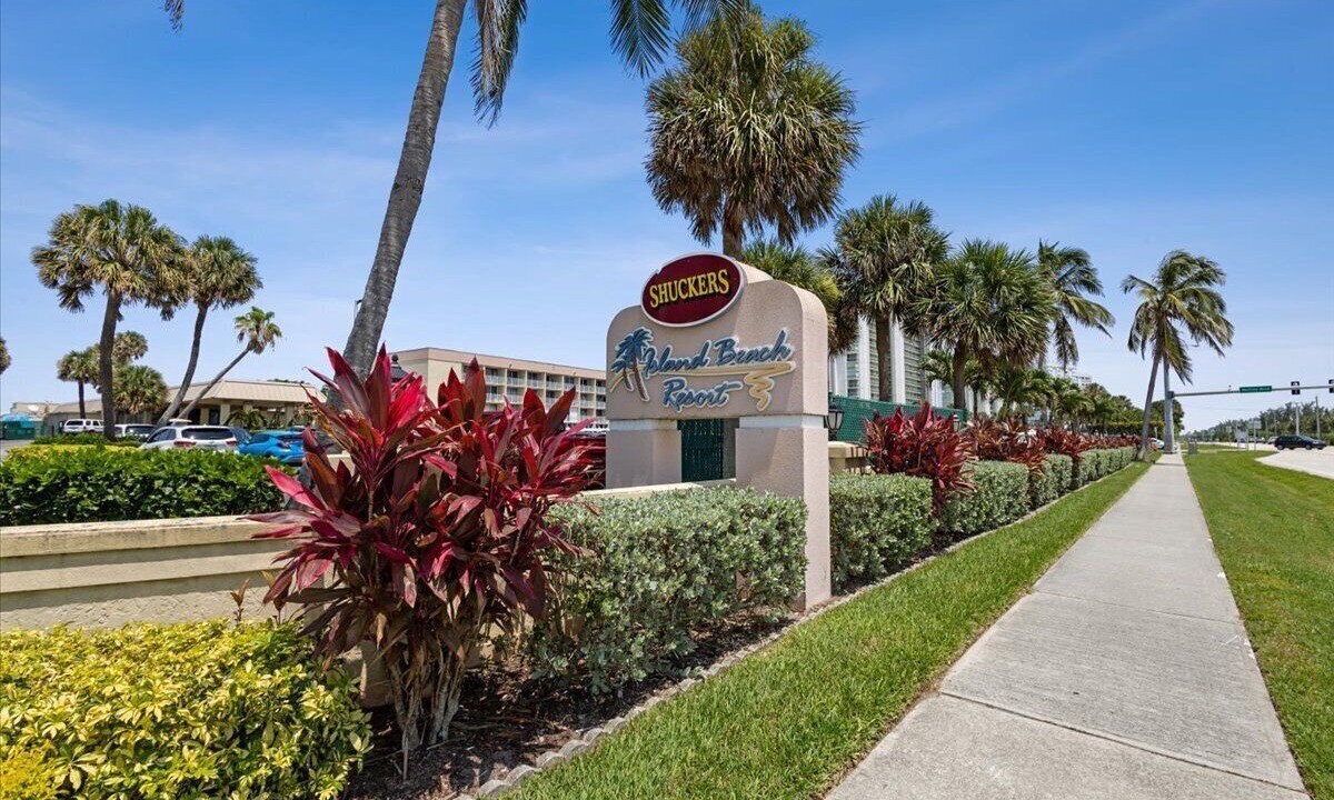 Photo of Outdoor in Hutchinson Island South