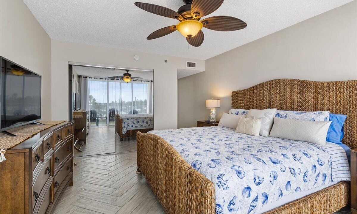 Photo of Bedroom in Hutchinson Island South