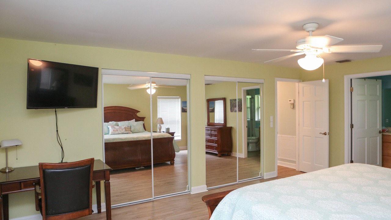 Photo of Bedroom in Stuart
