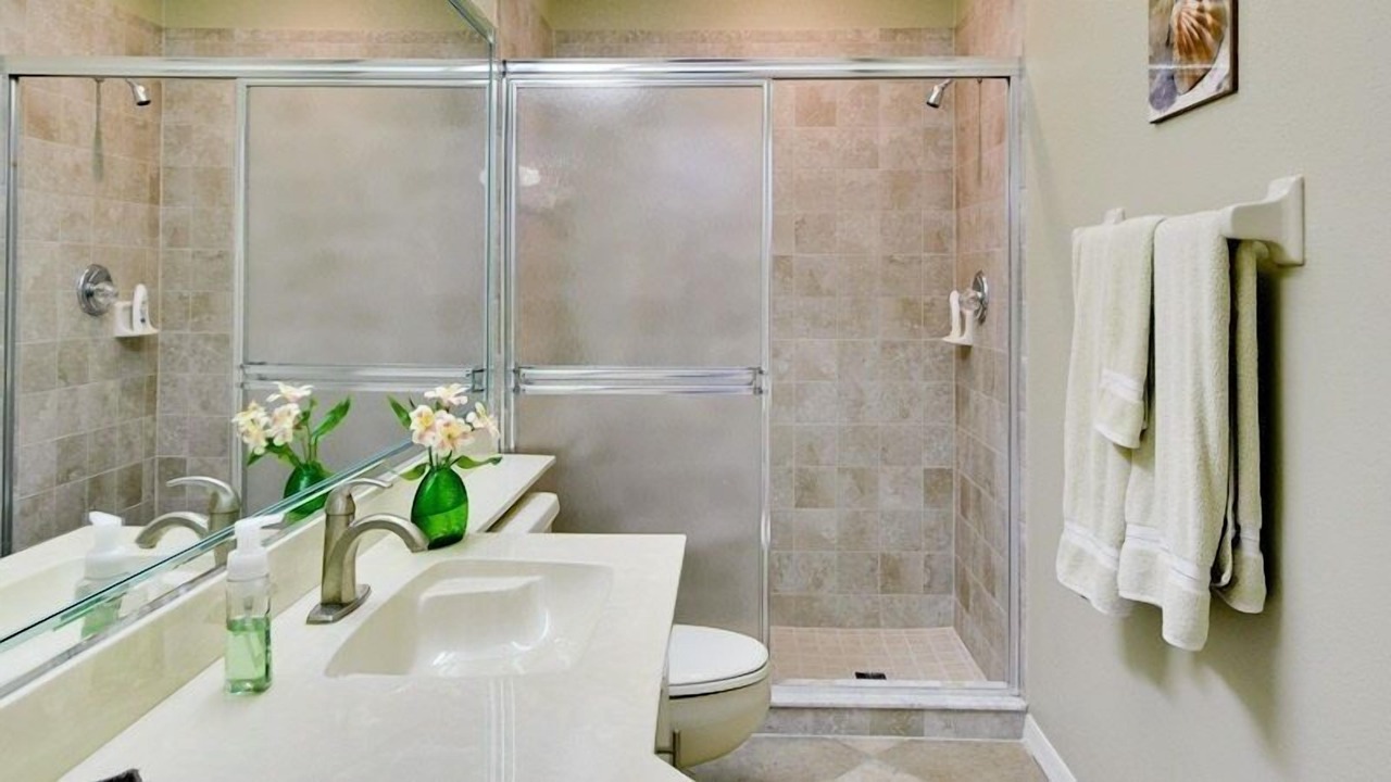 Photo of Bathroom in Tara Golf and Country Club