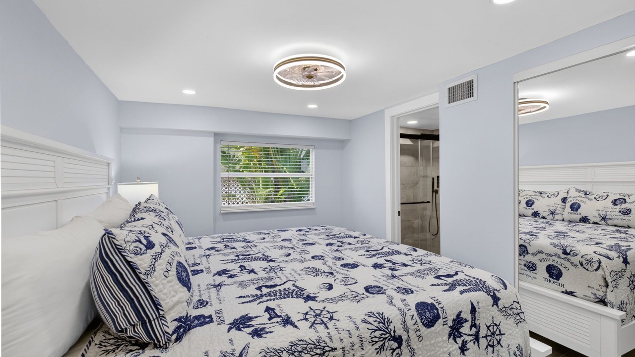 Photo of Bedroom in Mid Island