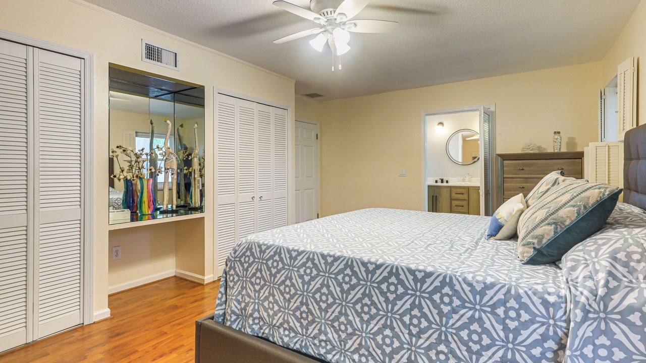 Photo of Bedroom in Singer Island