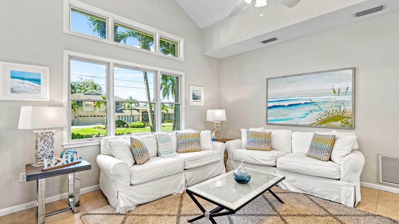 Photo of Livingroom in Siesta Key