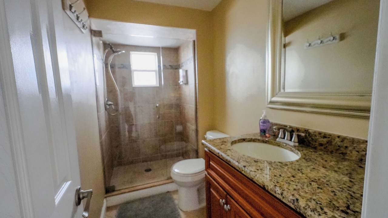 Photo of Bathroom in Vamo