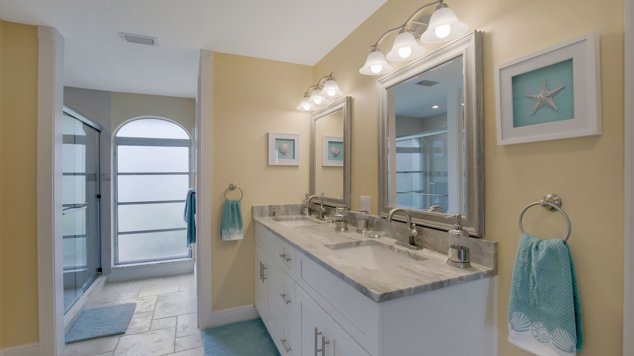Photo of Bathroom in Marco Island