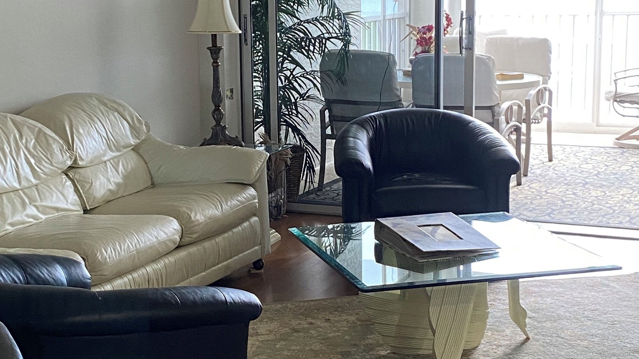 Photo of Livingroom in Tropical Cove