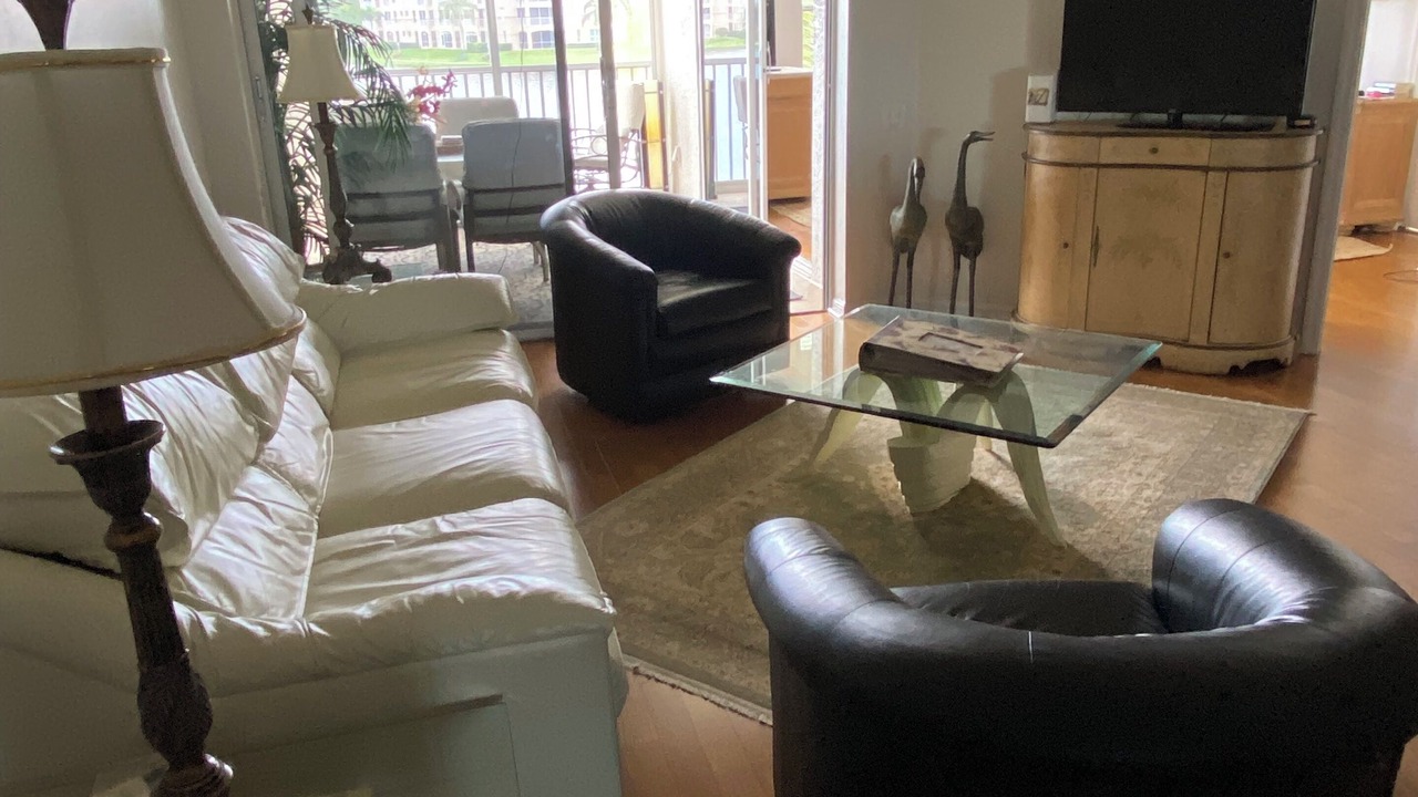 Photo of Livingroom in Tropical Cove