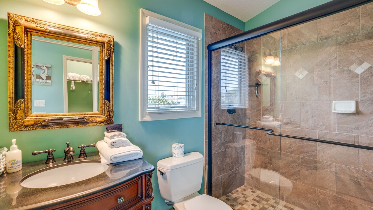 Photo of Bathroom in Holmes Beach