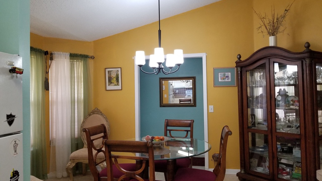 Photo of Livingroom in Port Saint Lucie