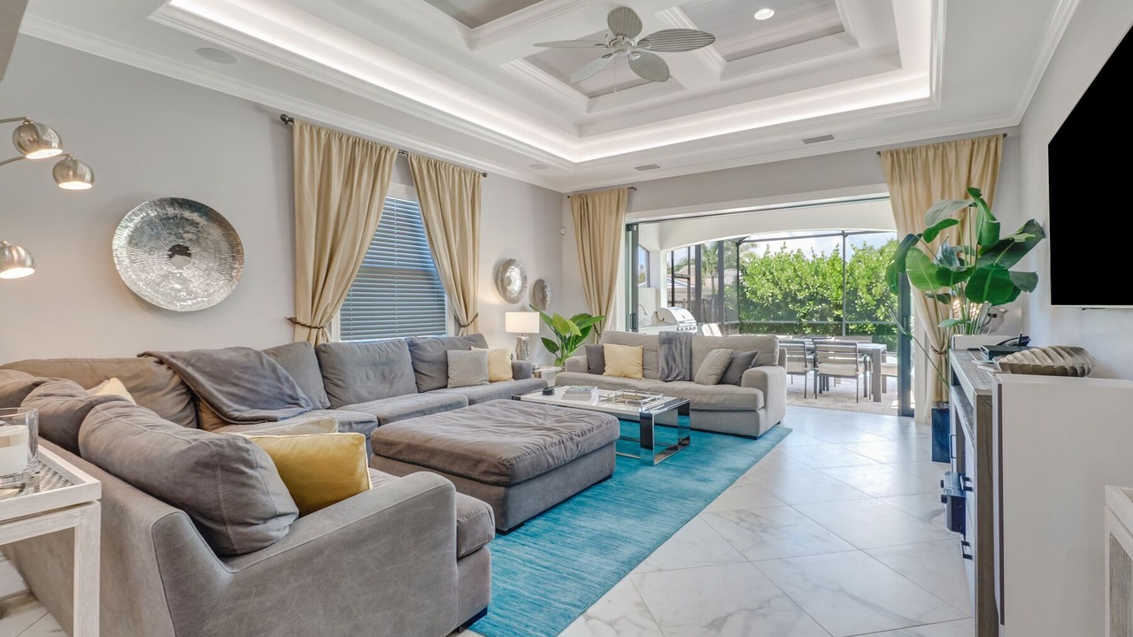 Photo of Livingroom in Naples Park