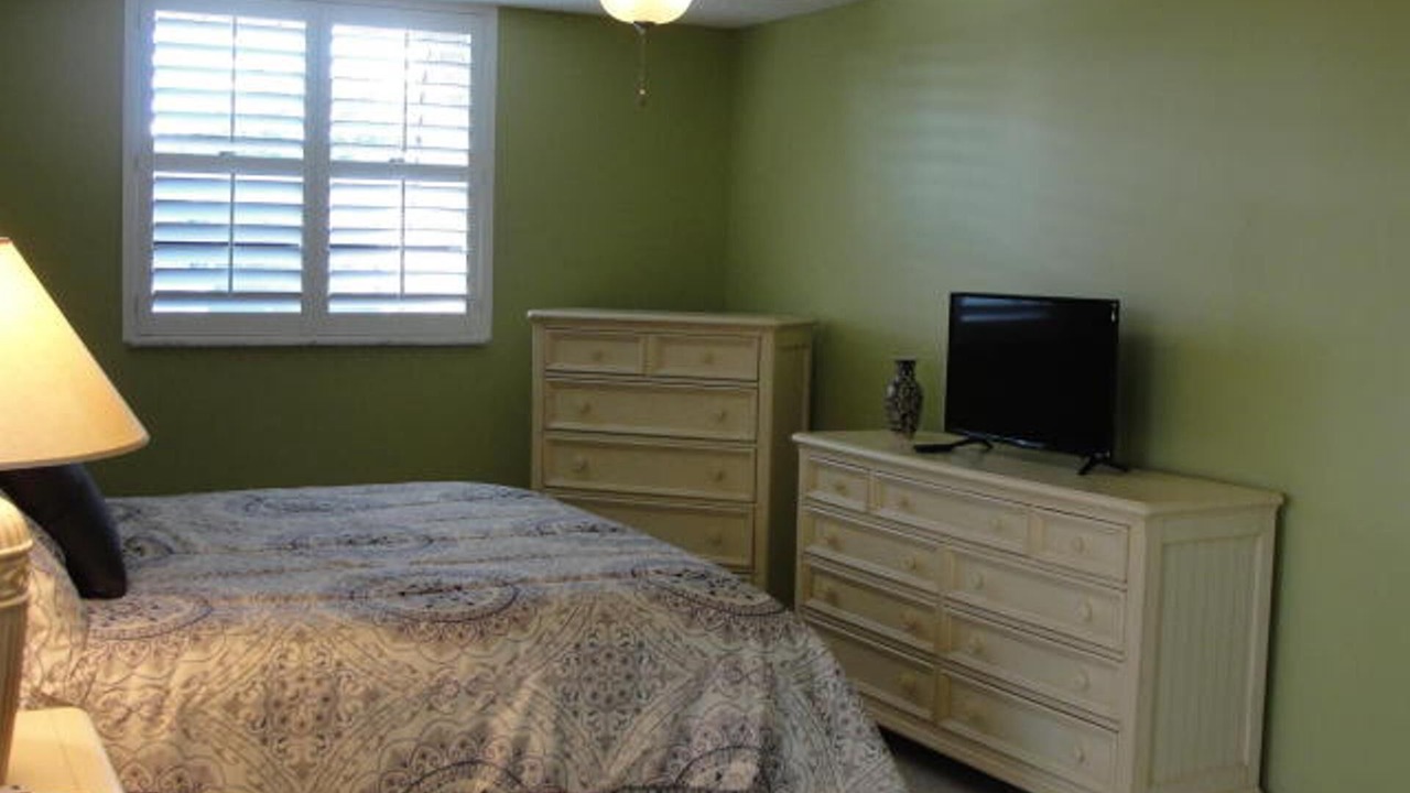 Photo of Bedroom in Indialantic