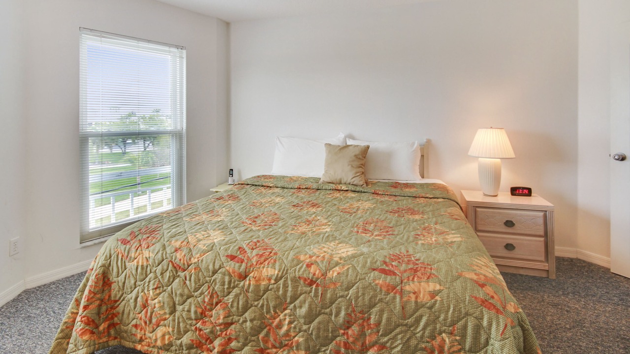 Photo of Bedroom in Treasure Island
