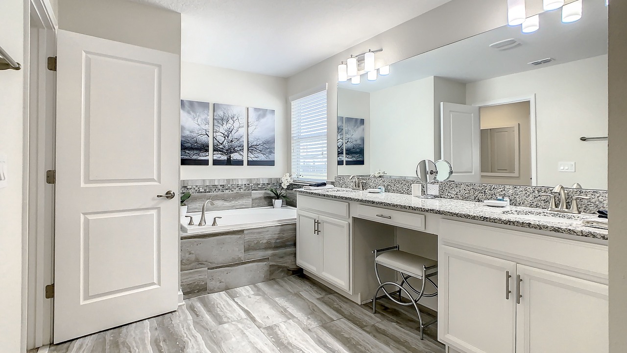 Photo of Bathroom in Kissimmee