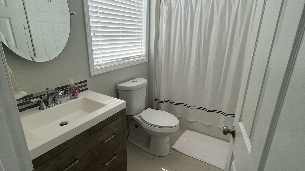 Photo of Bathroom in Key Largo Village