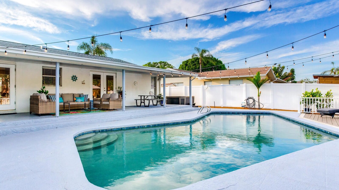 Photo of Outdoor in Tampa Shores