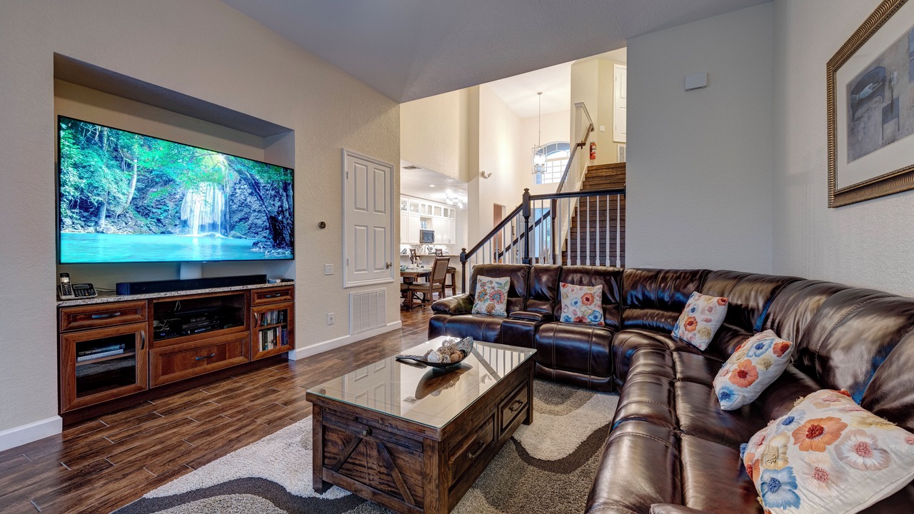 Photo of Livingroom in Windsor Hills