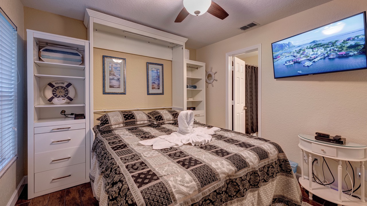 Photo of Bedroom in Windsor Hills