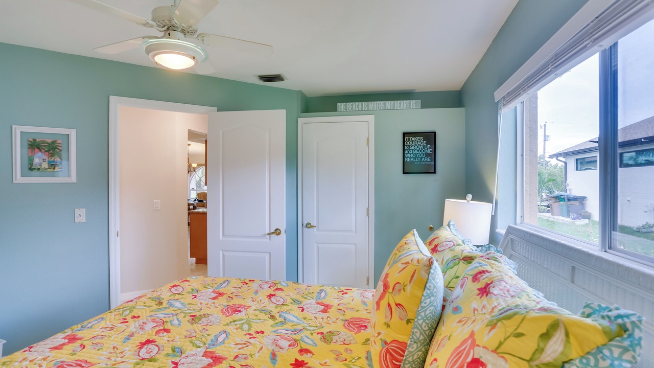 Photo of Bedroom in Pelican