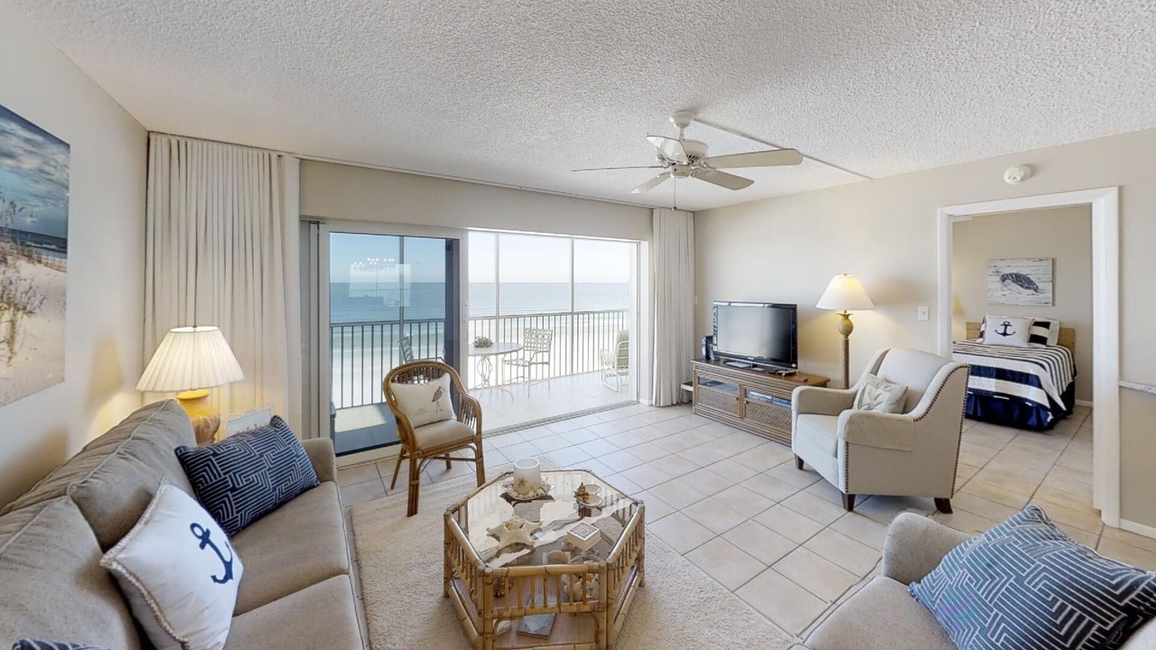 Photo of Livingroom in Siesta Key