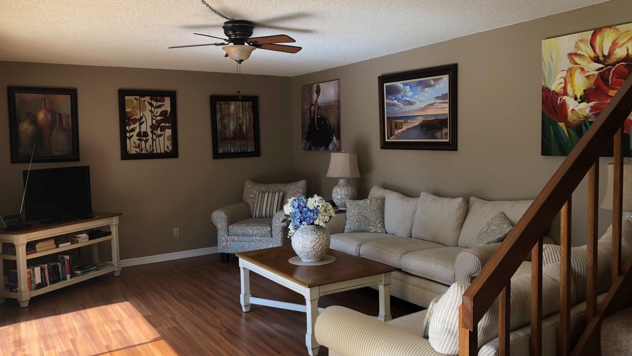 Photo of Livingroom in Biggar