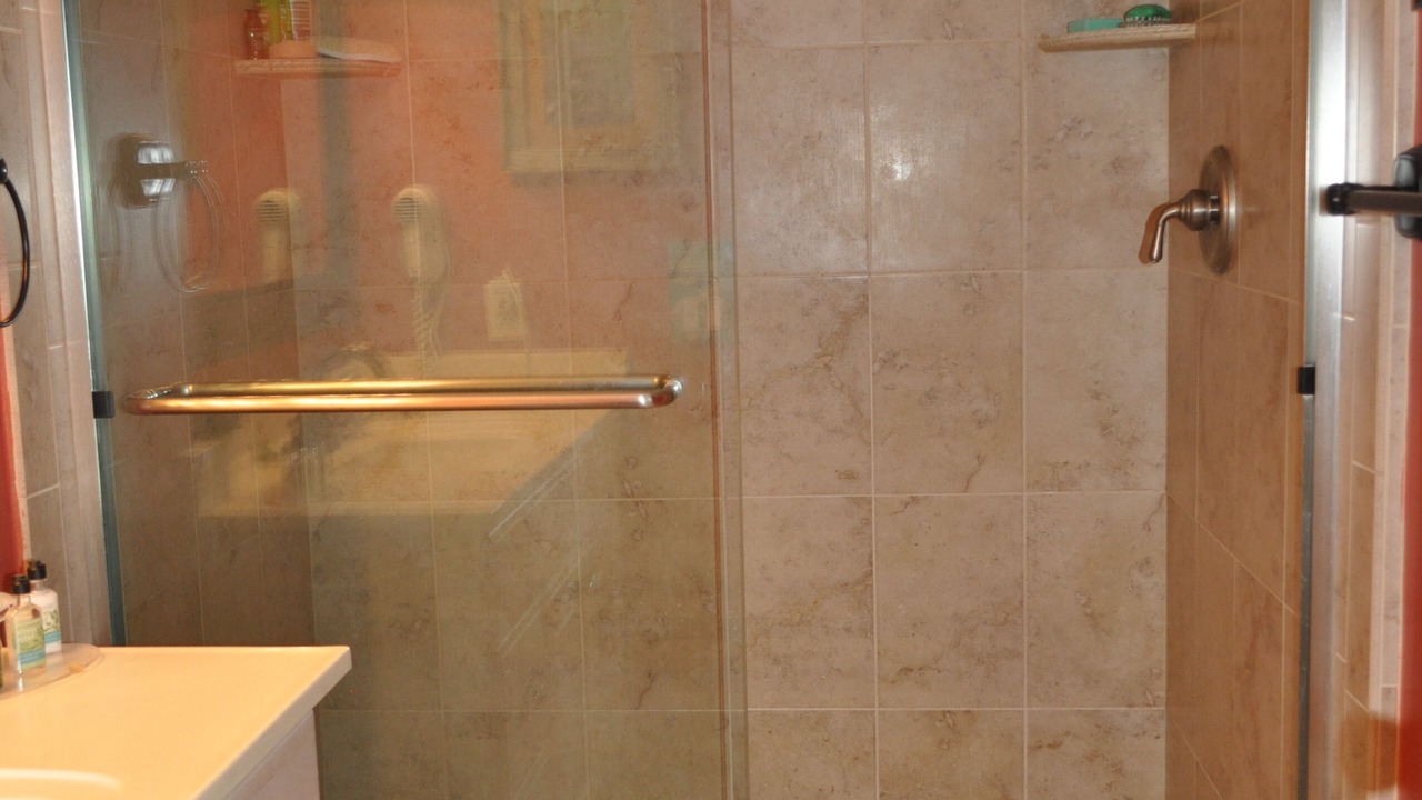 Photo of Bathroom in Tavernier