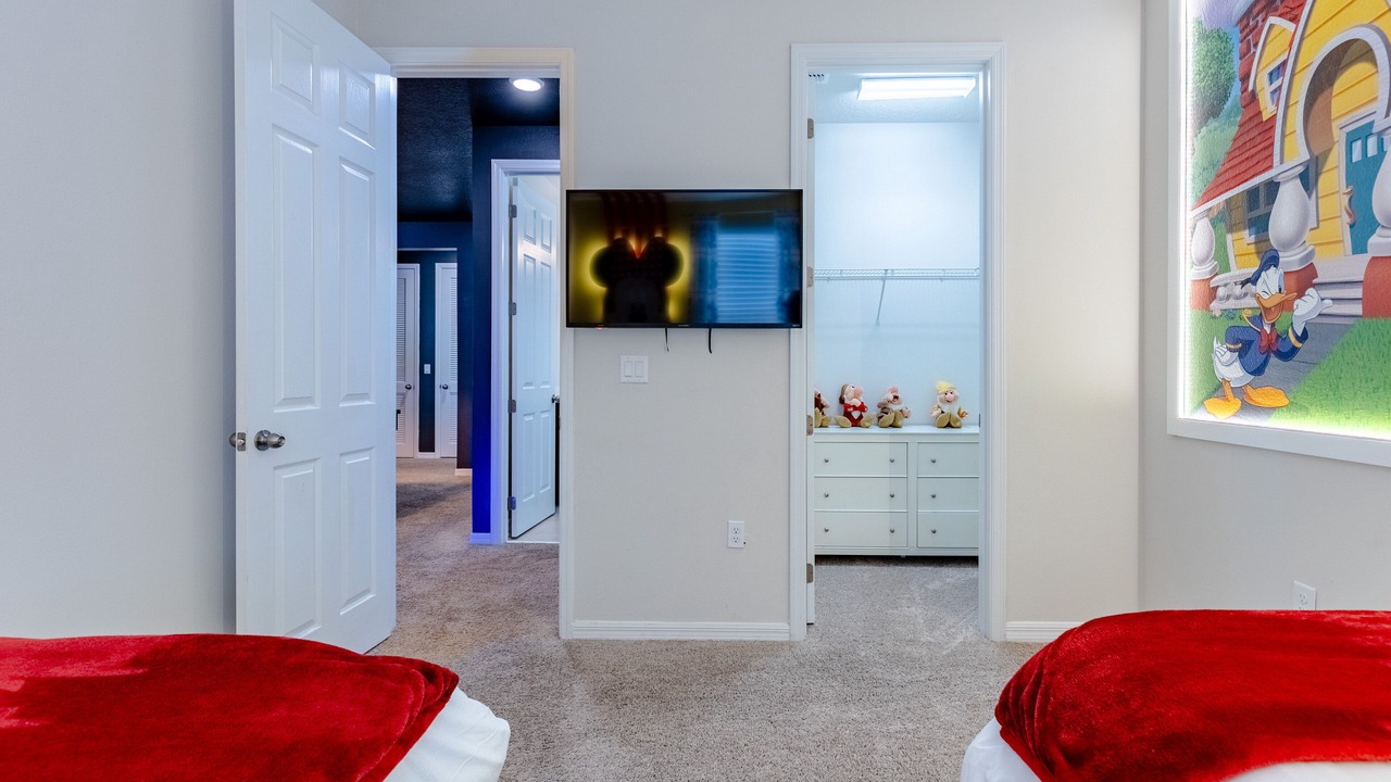 Photo of Bedroom in Bay Lake
