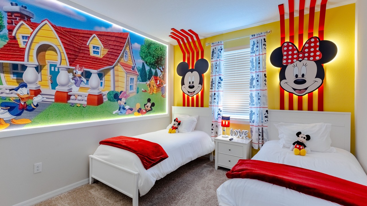 Photo of Bedroom in Bay Lake